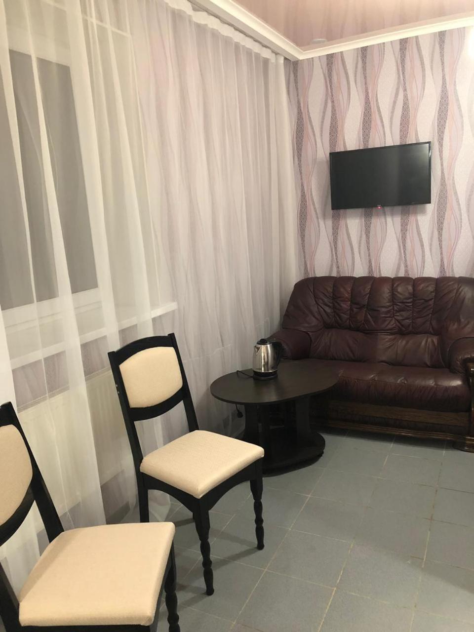 Отель Мишель Kharkiv Extérieur photo